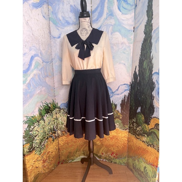 S/M vintage school girl uniform outfit. - Picture 1 of 16